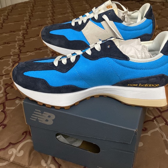 New Balance - Picture 4 of 6